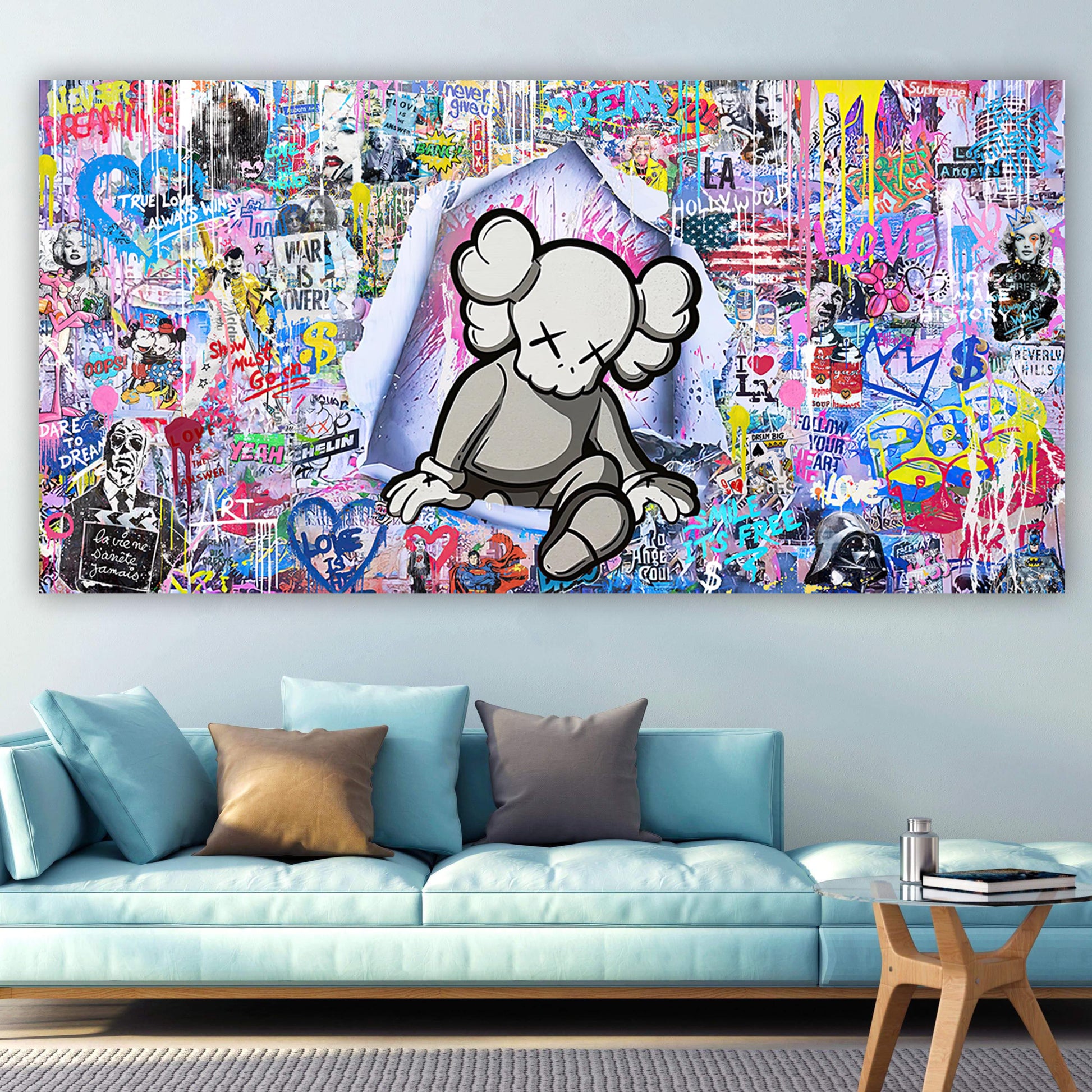 Hollywood Doll - 19 MOSAIQUE  LOVE POP ART  KAWS MOCKUP 3